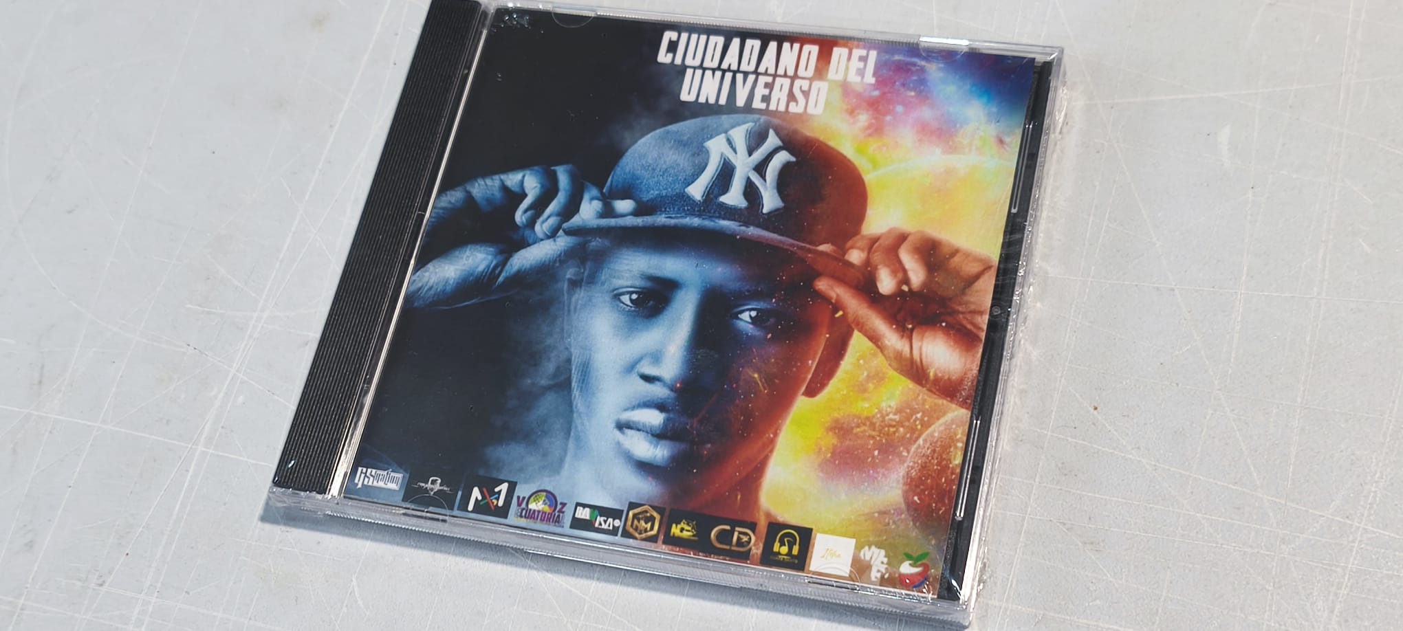 🎵 CD Ciudadano del Universo – Young G Poeta Callejero (GSNation)